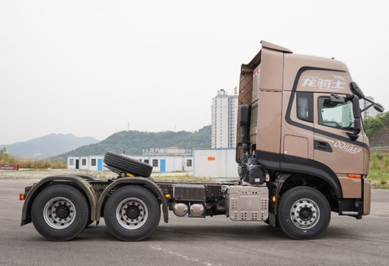 6x4 Driving Form Heavy Duty Cng Trucks 470hp Euro V Poziom Emssioni